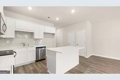 202 Kenmore Circle, Perry, GA 31069 - Photo 8