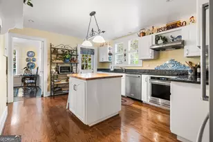 34 E 50th St, Savannah, GA 31405 - Photo 20
