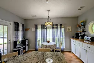 1085 Conaway McDonald Rd, Tarrytown, GA 30470 - Photo 16