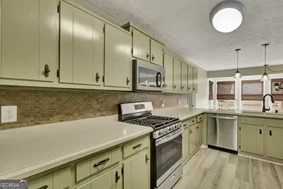 300 Briarwood Road, Tyrone, GA 30290 - Photo 24