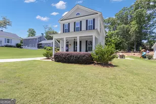 99 Middle St, Senoia, GA 30276 - Photo 1