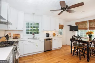 1424 Waverland Dr, Macon, GA 31211 - Photo 10