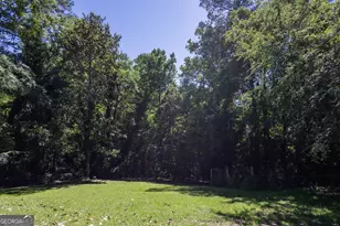 1424 Waverland Dr, Macon, GA 31211 - Photo 4