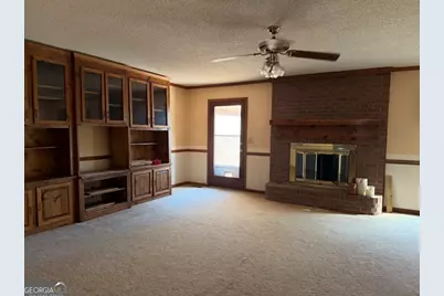206 Ridge Circle, Dublin, GA 31021 - Photo 2