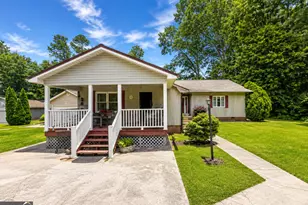455 Wildwood Dr, Chatsworth, GA 30705 - Photo 1