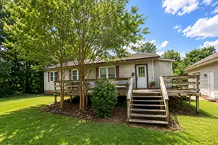 455 Wildwood Dr, Chatsworth, GA 30705 - Photo 2