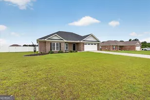 313 Old Rockdale Dr, Statesboro, GA 30461 - Photo 2