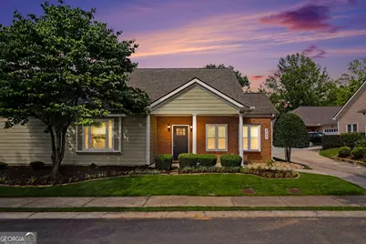 303 Commonwealth Circle, Newnan, GA 30263 - Photo 2