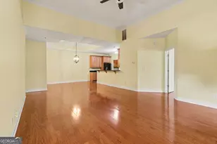 303 Commonwealth Cir, Newnan, GA 30263 - Photo 6