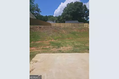241 Charlotte Cir, Statham, GA 30666 - Photo 20