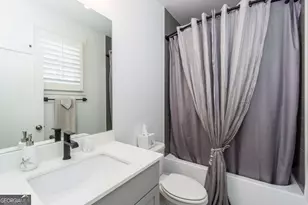 963 S On Main Dr, Woodstock, GA 30188 - Photo 32