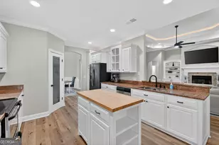 184 Drakes Landing, Brunswick, GA 31523 - Photo 10