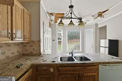 3888 Brookgreen Point, Decatur, GA 30034 - Photo 10
