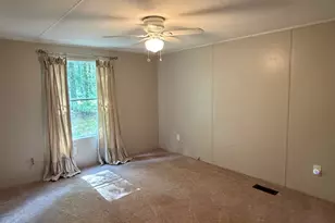 1424 Al Roberts Rd, Senoia, GA 30276 - Photo 12