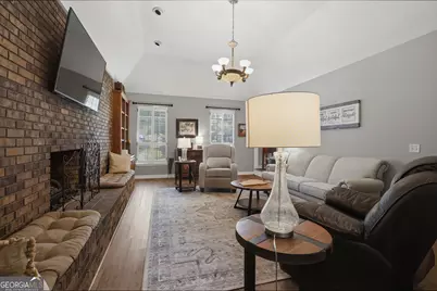 125 Stillwood Drive, Warner Robins, GA 31088 - Photo 12