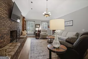 125 Stillwood Dr, Warner Robins, GA 31088 - Photo 12