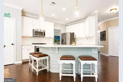 1807 Hidden Springs Walk SE, Smyrna, GA 30082 - Photo 2