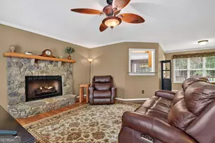 94 Old Pl Dr, Blue Ridge, GA 30513 - Photo 8