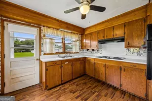 879 Charlie Smith Sr Hwy, Saint Marys, GA 31558 - Photo 10