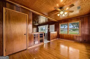 879 Charlie Smith Sr Hwy, Saint Marys, GA 31558 - Photo 8