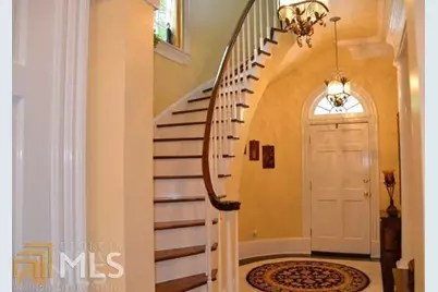 105 St Andrews Square, Peachtree City, GA 30269 - Photo 2