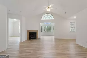 400 Silver Summit Dr SE, Conyers, GA 30094 - Photo 4