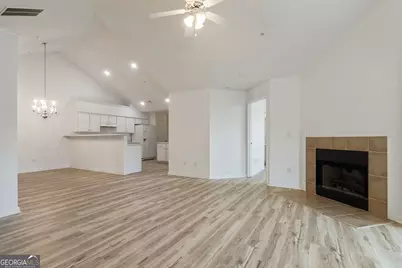 400 Silver Summit Drive SE, Conyers, GA 30094 - Photo 6