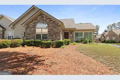 400 Silver Summit Drive SE, Conyers, GA 30094 - Photo 2