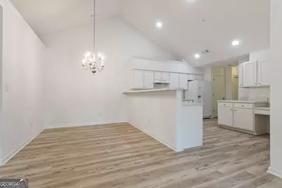 400 Silver Summit Drive SE, Conyers, GA 30094 - Photo 8