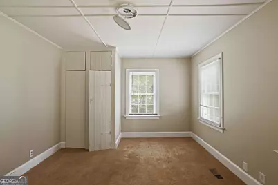 2641 Sylvan Road, Atlanta, GA 30344 - Photo 16