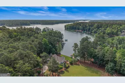 1121 Parrotts Cove Road, Greensboro, GA 30642 - Photo 8