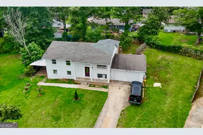 311 W Downing Court, Jonesboro, GA 30238 - Photo 4