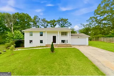 311 W Downing Court, Jonesboro, GA 30238 - Photo 1