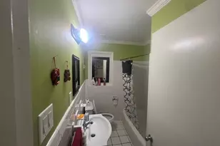 673 Valleyview Dr, Forest Park, GA 30297 - Photo 2