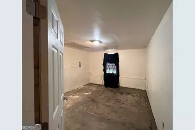 673 Valleyview Drive, Forest Park, GA 30297 - Photo 16