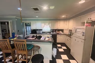 673 Valleyview Dr, Forest Park, GA 30297 - Photo 8