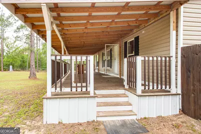 830 Satilla Circle, Blackshear, GA 31516 - Photo 4