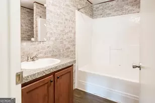 830 Satilla Cir, Blackshear, GA 31516 - Photo 24