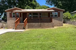 300 Hunt Cir, Manchester, GA 31816 - Photo 1