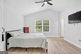 312 Louise Ln, Griffin, GA 30223 - Photo 12