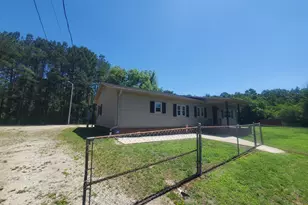 2021 Red Hill Rd, Carnesville, GA 30521 - Photo 4
