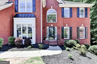6416 Oakleigh Place, Alpharetta, GA 30005 - Photo 2