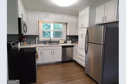 2752 Arrowood Drive #UPSTAIRS, East Point, GA 30344 - Photo 10