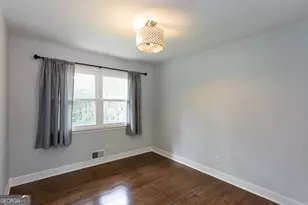 2752 Arrowood Dr, East Point, GA 30344 - Photo 12