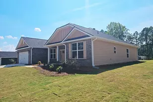 348 Charles Ridge Ave, Dallas, GA 30157 - Photo 2