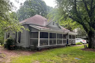 357 Glendale Dr, Hartwell, GA 30643 - Photo 2