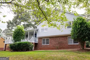 401 Freshman Dr, Lawrenceville, GA 30044 - Photo 1