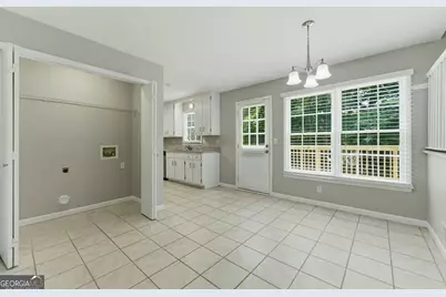 615 Hickory Nobb, Sugar Hill, GA 30518 - Photo 4