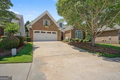 365 Grand Teton Cir, Fayetteville, GA 30215 - Photo 2