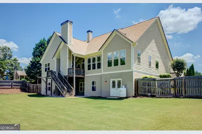 221 Chasewood Lane, Senoia, GA 30276 - Photo 4